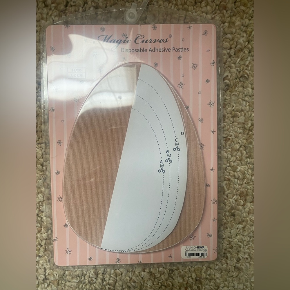 Breast cover / lifters